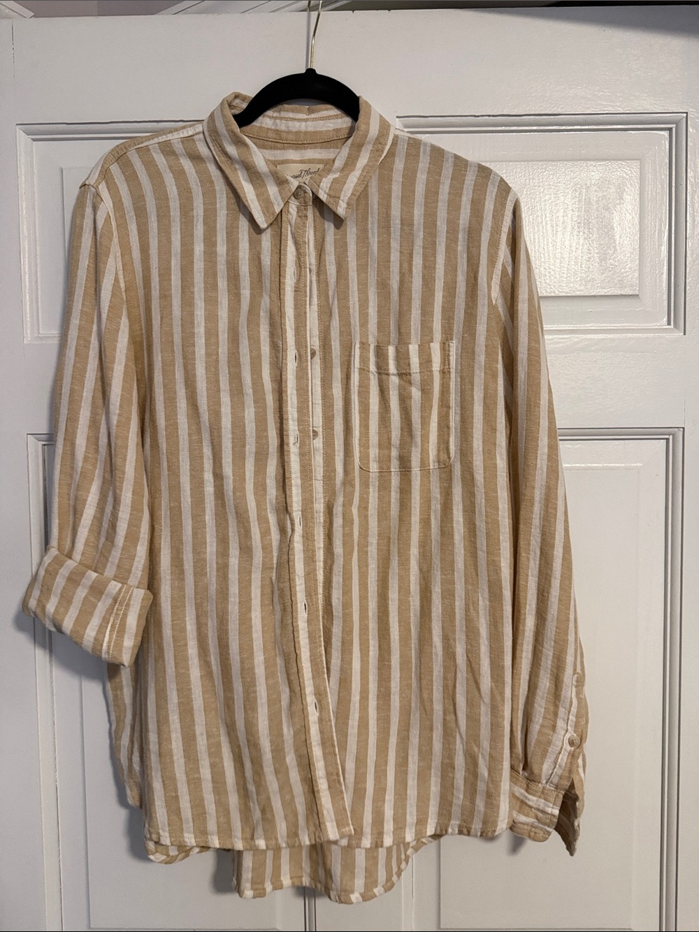 Linen Button-Up Shirt - relaxed fit